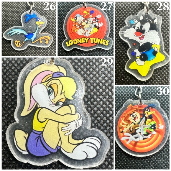 Looney Tunes KBK Acrylic Keychains - Picture 6 of 10
